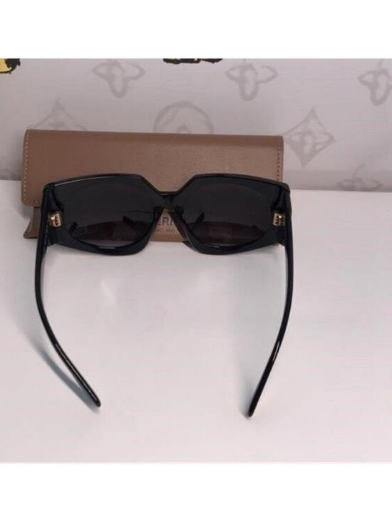 New Authentic Burberry BE4306 3001 Black Sunglasses main image 5